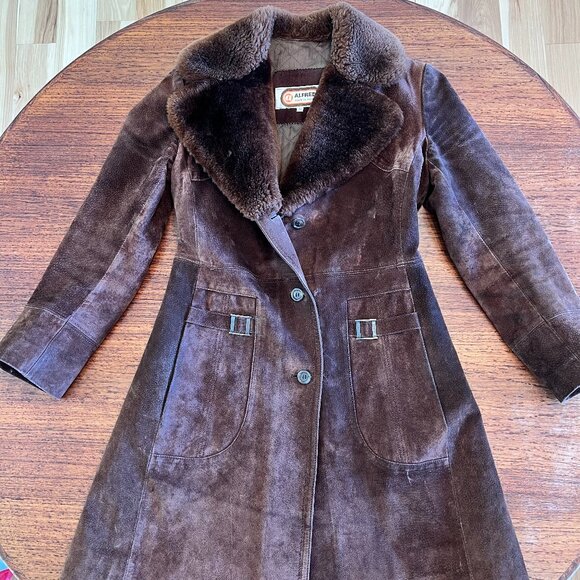 Alfred Suede and Shearling Collared Jacket - Picture 16 of 16